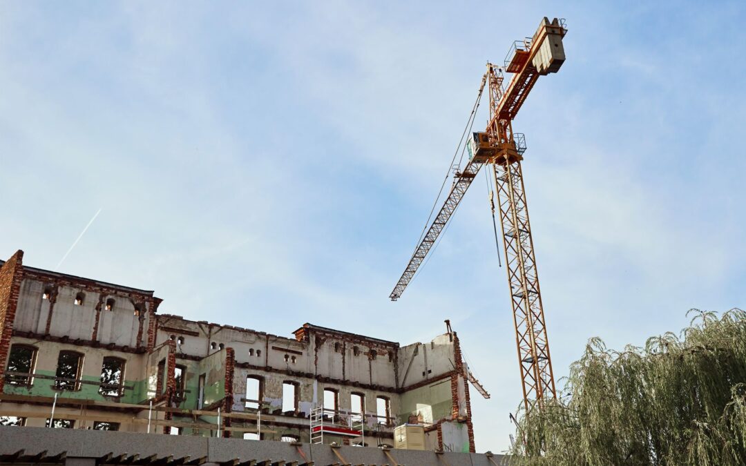 La relación entre demoliciones y proyectos de reurbanización